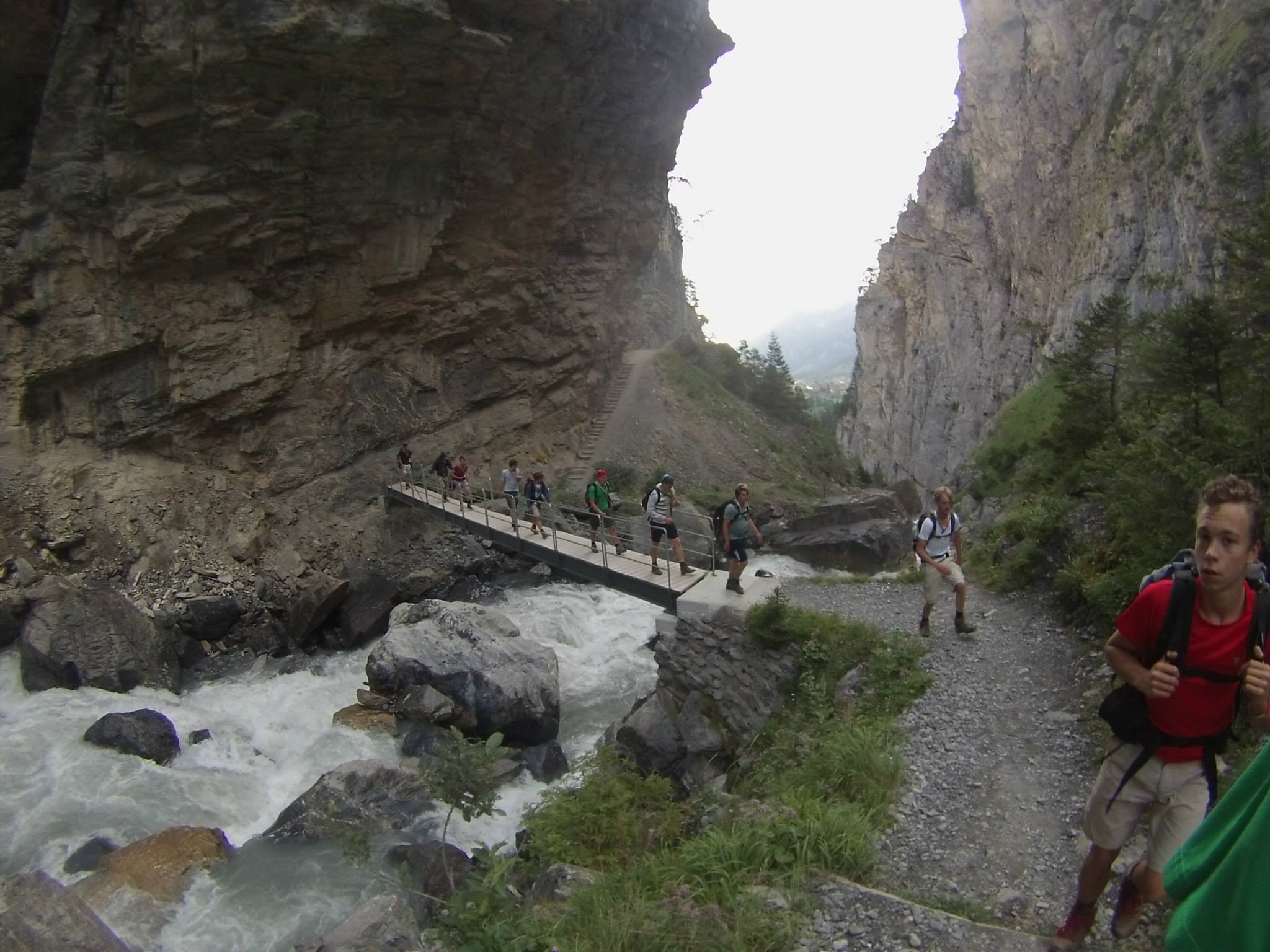 Sint-Martinus den XIIde - Internationaal kamp 2015 Kandersteg + Milaan